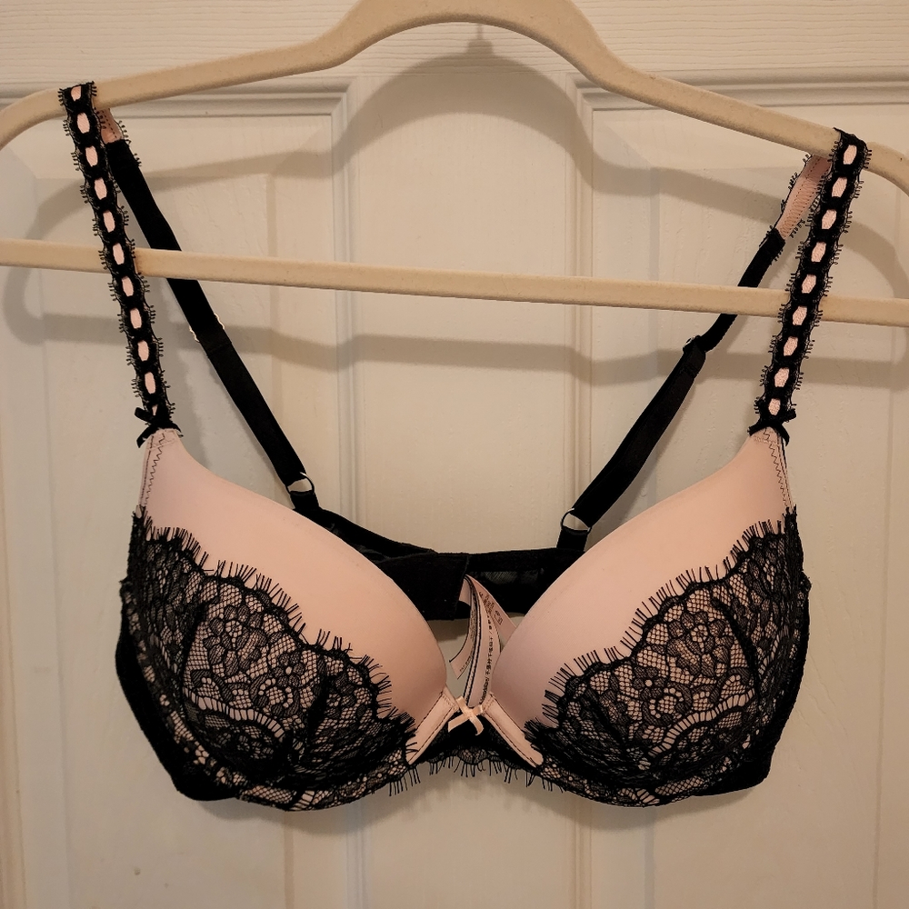 VICTORIA SECRETS Dream Angel's Push Up Bra